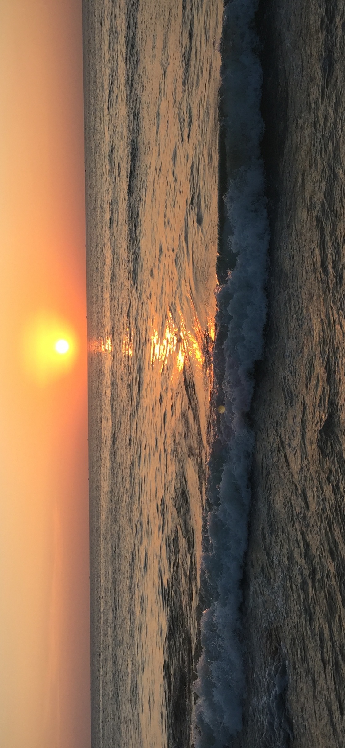 Corps de L'eau, Atmosphère, Soleil, Lever, Horizon. Wallpaper in 1125x2436 Resolution