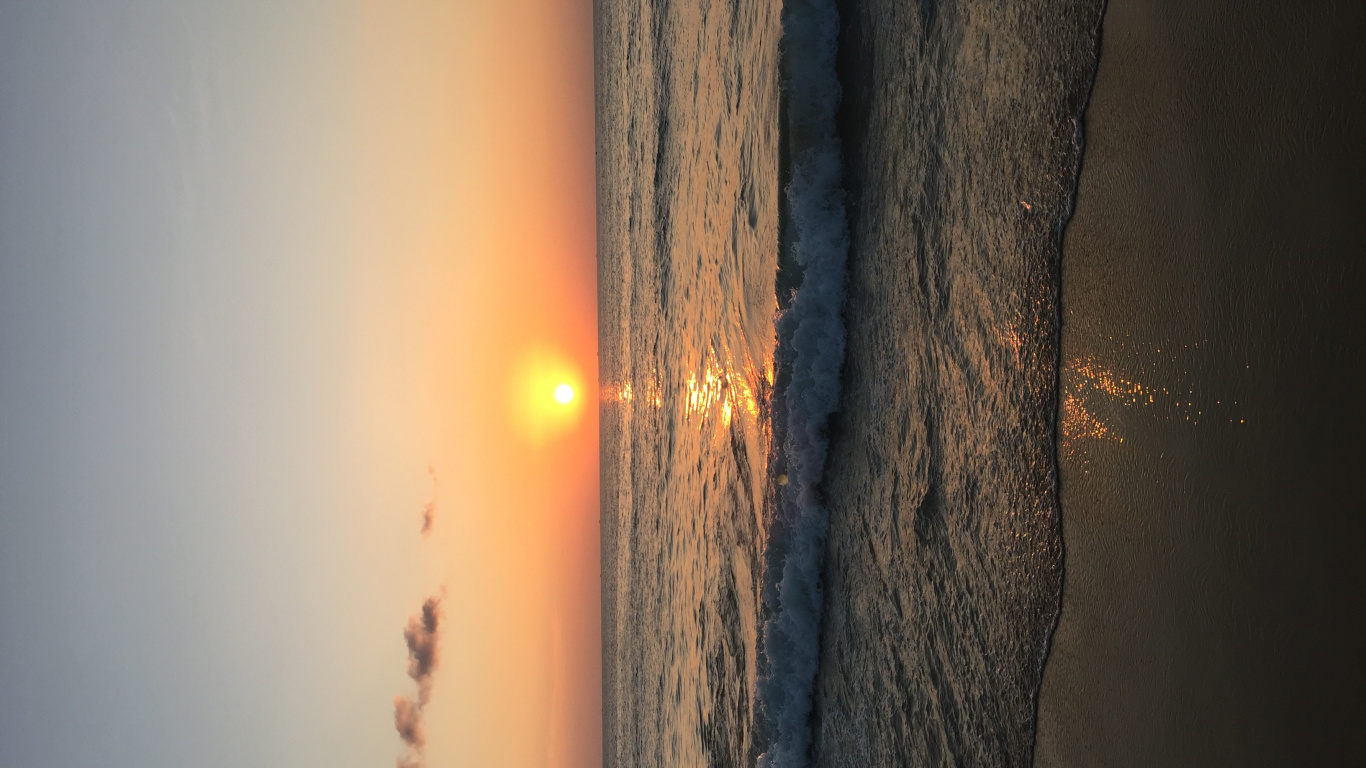 Wood, Body of Water, Atmosphere, Sun, Sunset. Wallpaper in 1366x768 Resolution