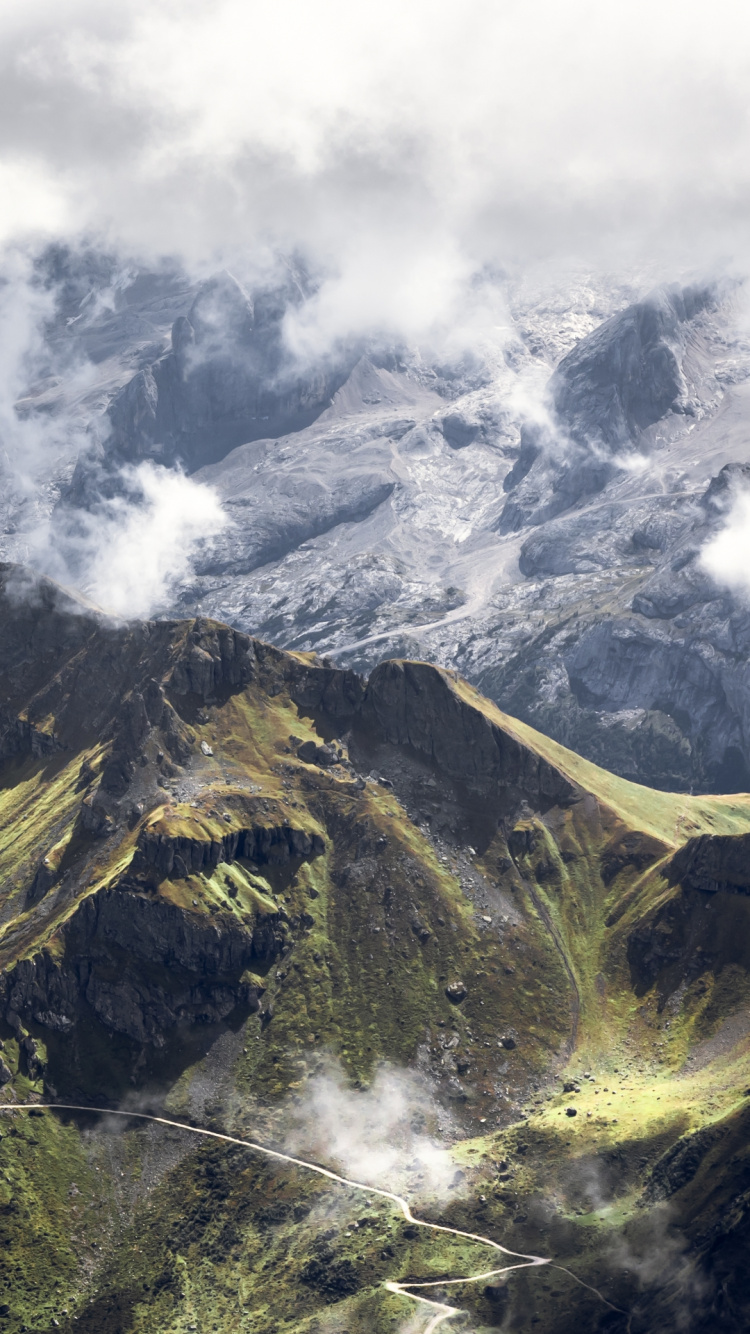Cloud, Naturlandschaft, Hochland, Piste, Cumulus. Wallpaper in 750x1334 Resolution