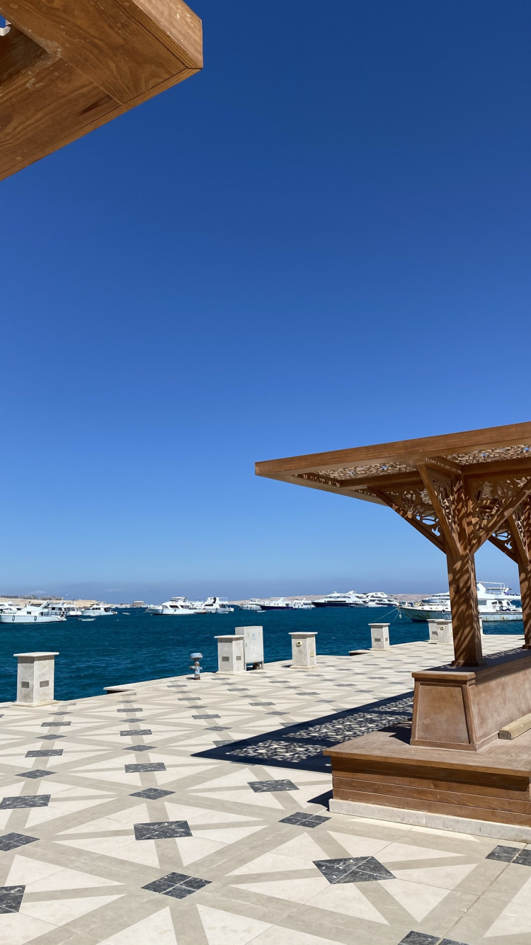 大海, 酒店, Azure, 木, 阴凉处 壁纸 750x1334 允许