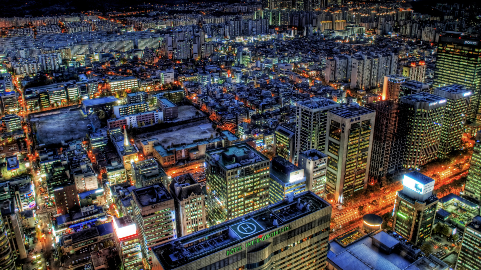 Vue Aérienne Des Bâtiments de la Ville Pendant la Nuit. Wallpaper in 1920x1080 Resolution