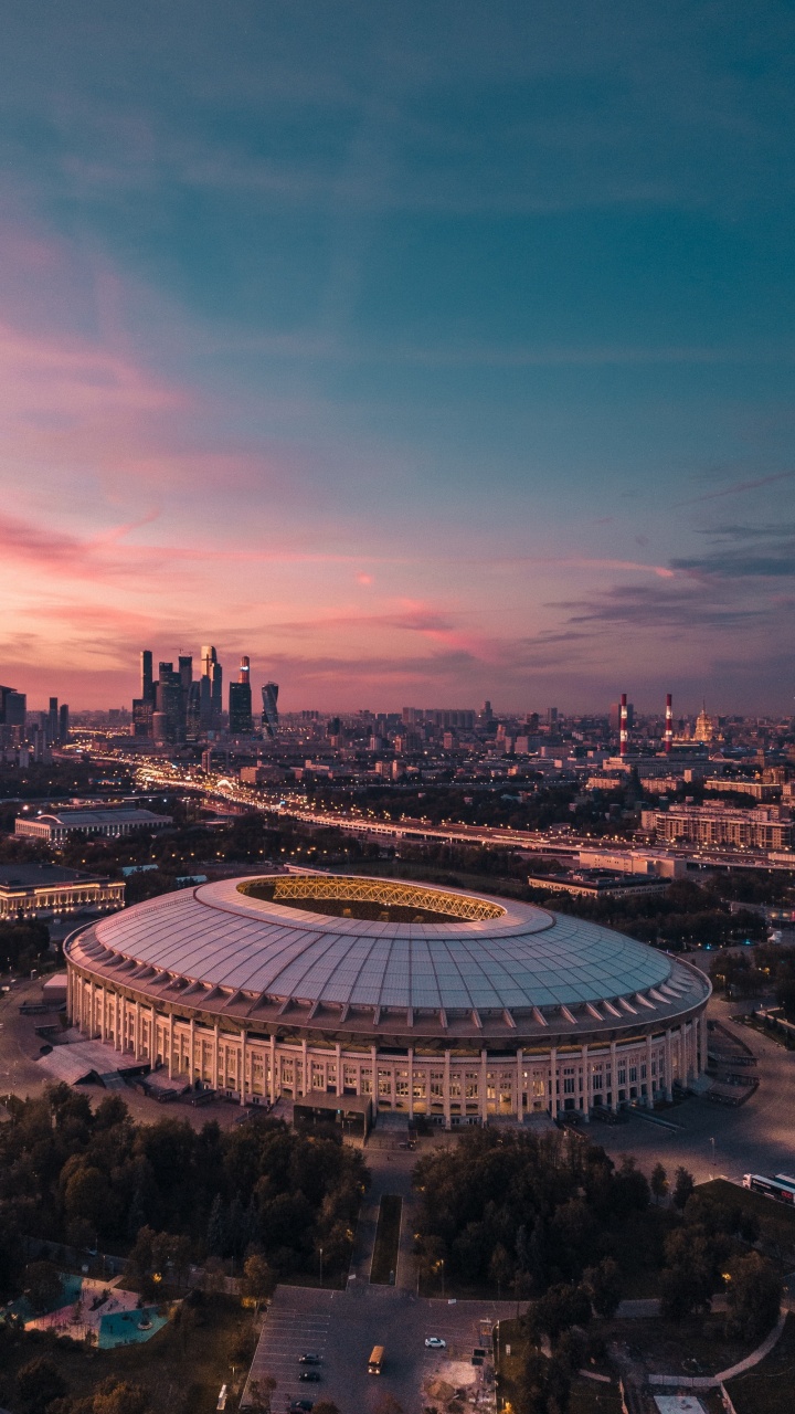 Moscow, Cloud, Atmosphere, Urban Design, World. Wallpaper in 720x1280 Resolution