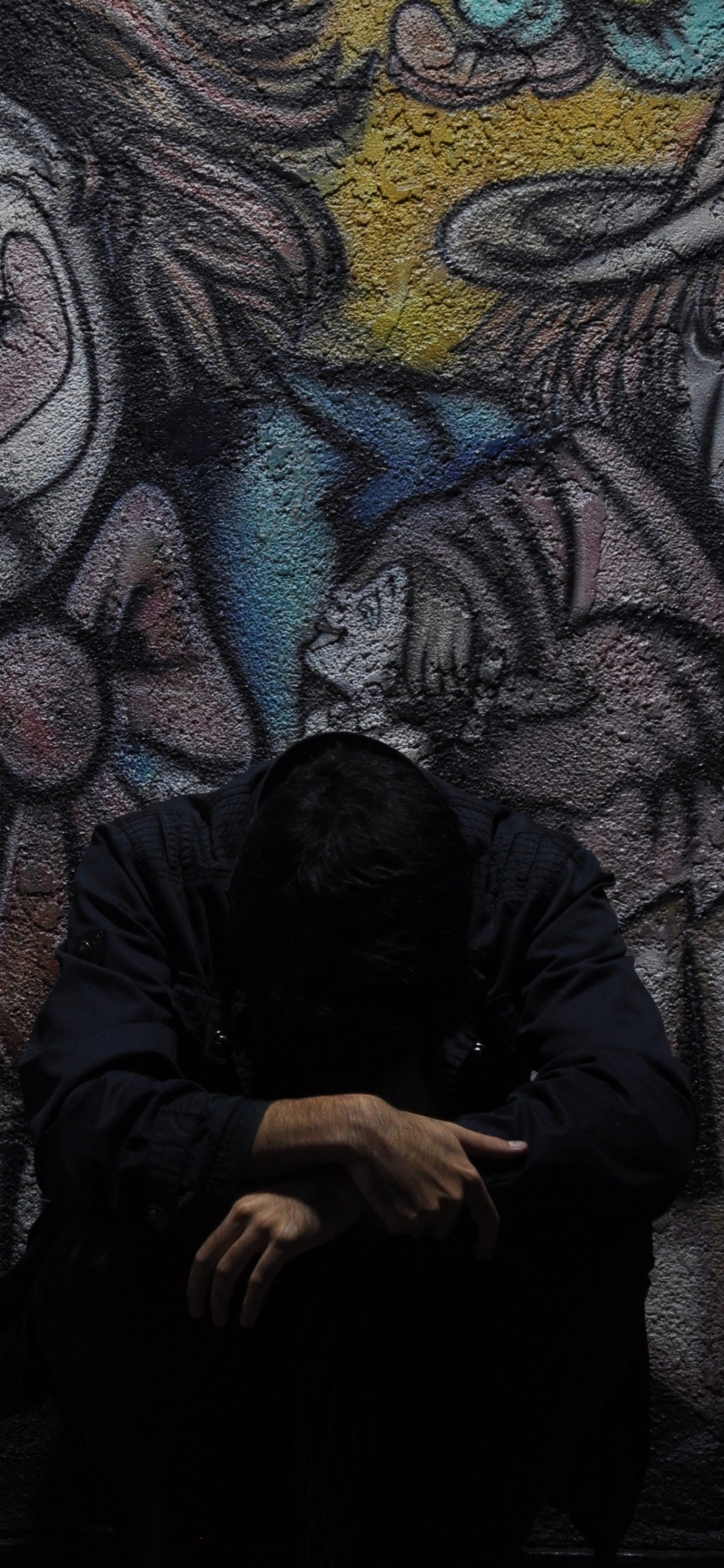 Femme en Hijab Noir Debout à Côté D'une Femme en Hijab Noir. Wallpaper in 1242x2688 Resolution