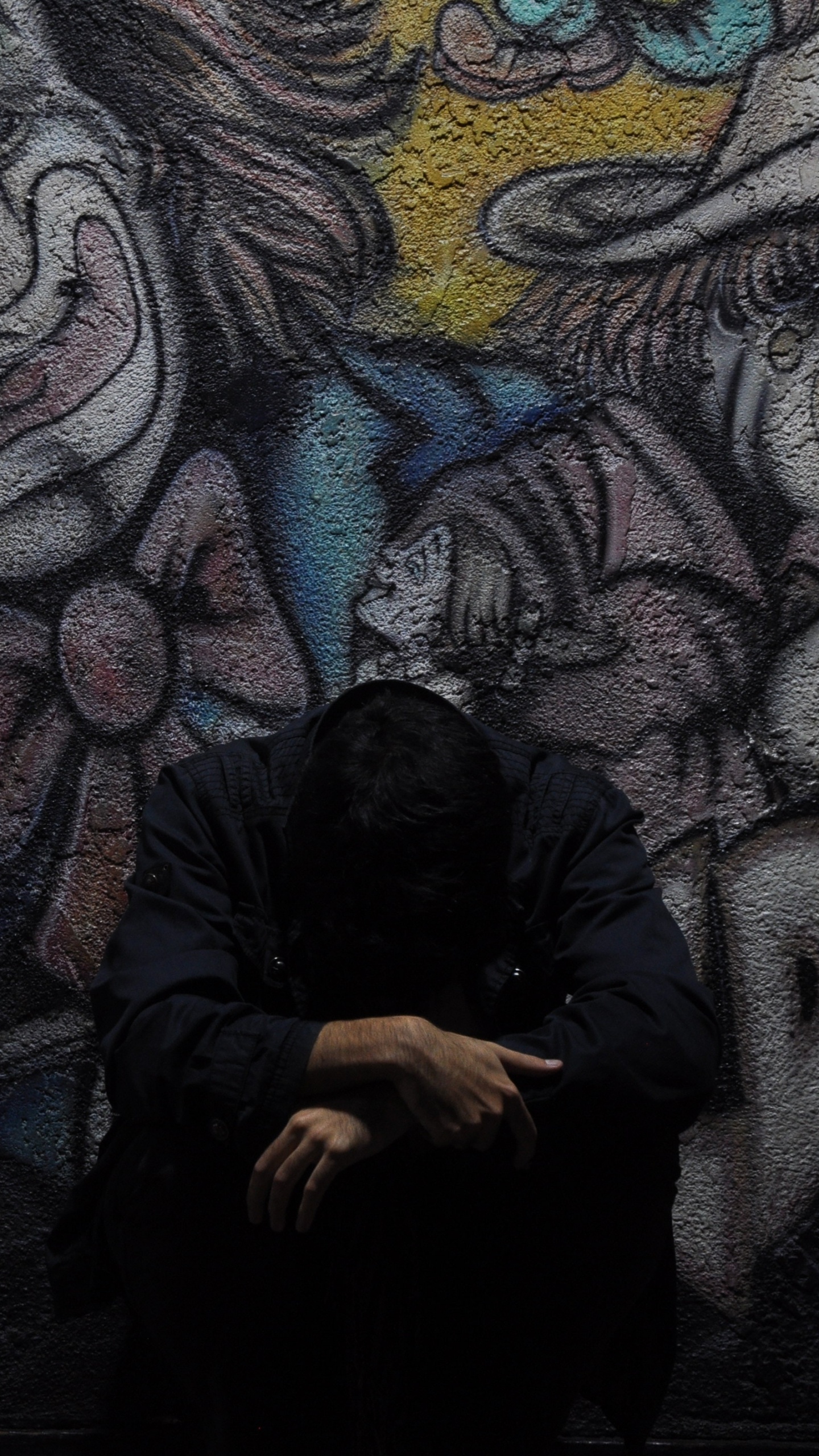 Femme en Hijab Noir Debout à Côté D'une Femme en Hijab Noir. Wallpaper in 1440x2560 Resolution