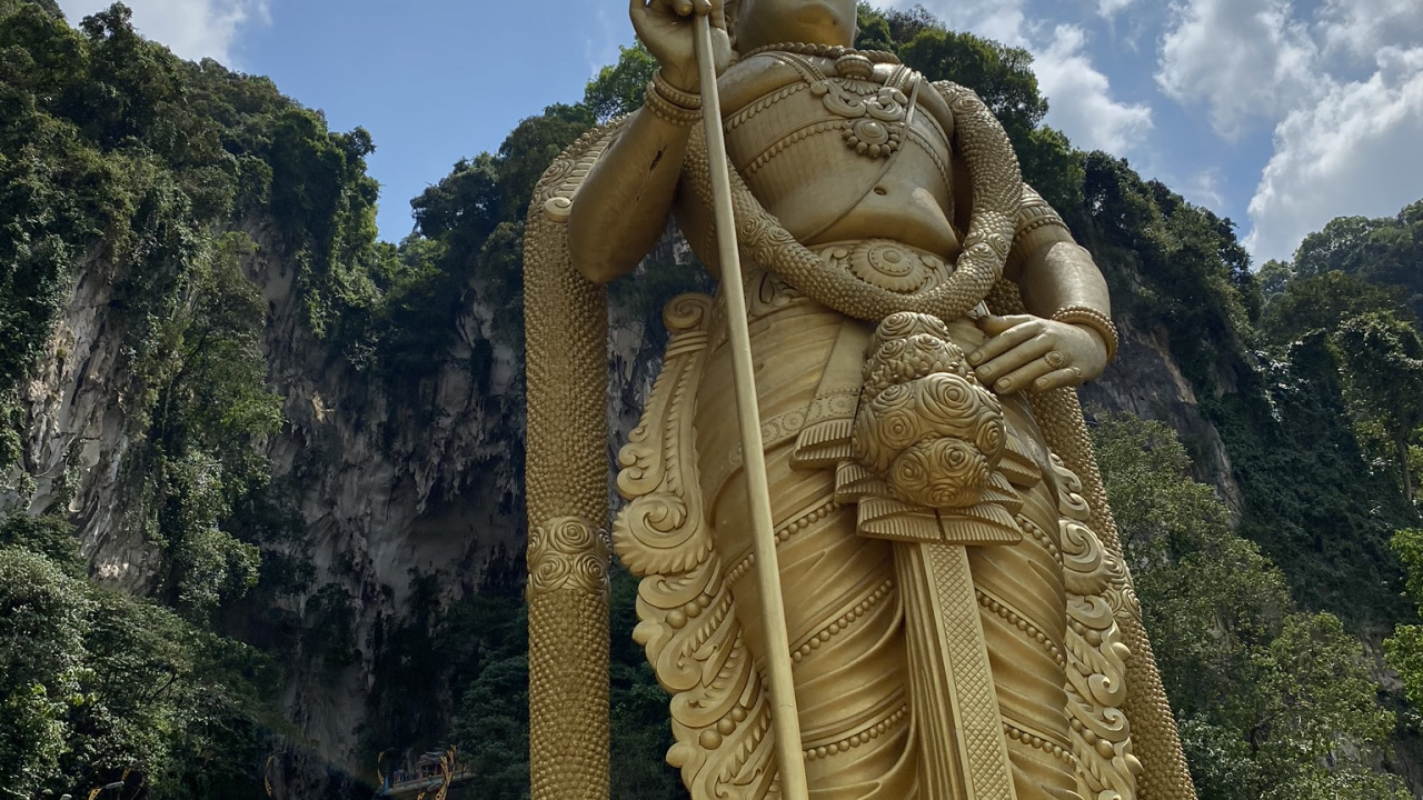 Batu Caves, Statue, Archaeological Site, Ancient History, Stone Carving. Wallpaper in 1280x720 Resolution