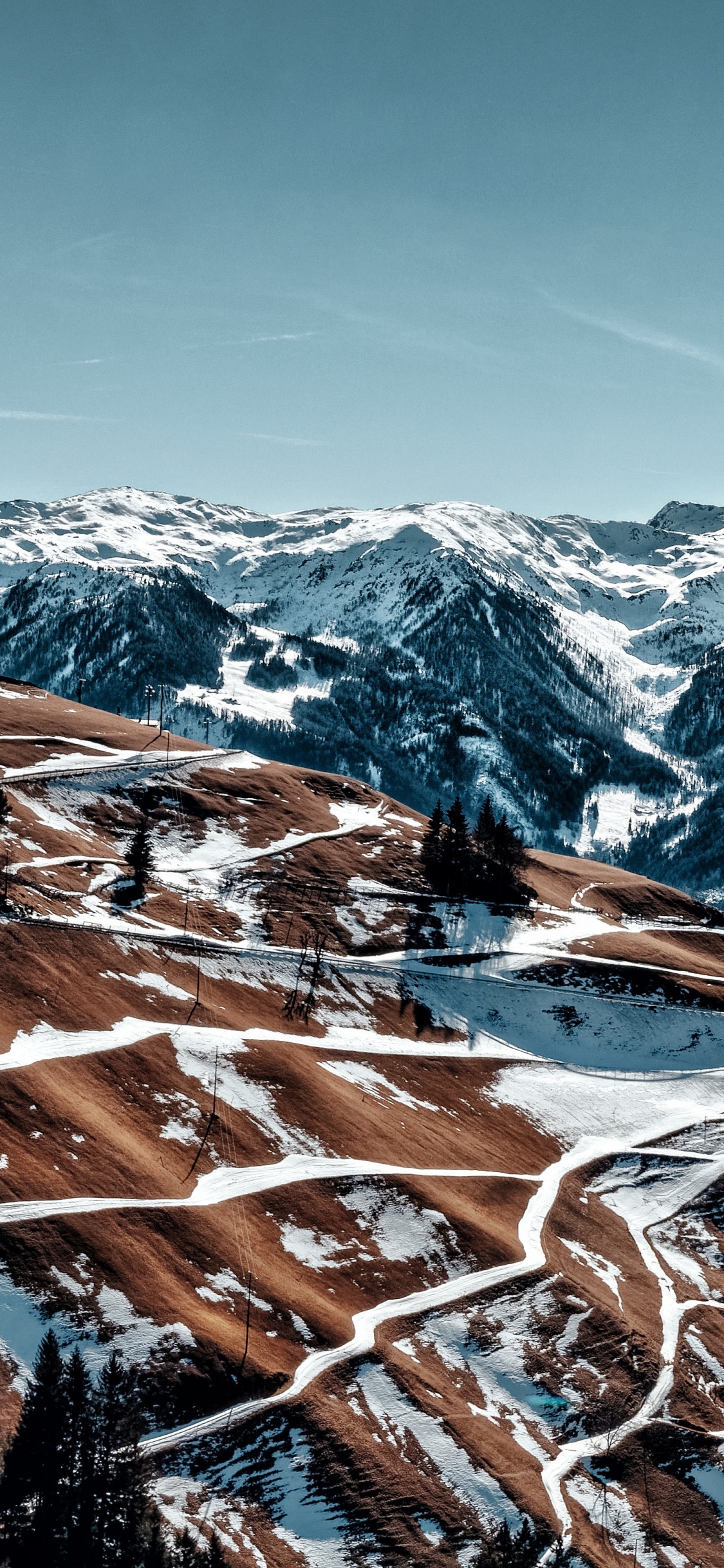 Bergigen Landschaftsformen, Bergkette, Grat, Winter, Alpen. Wallpaper in 1125x2436 Resolution