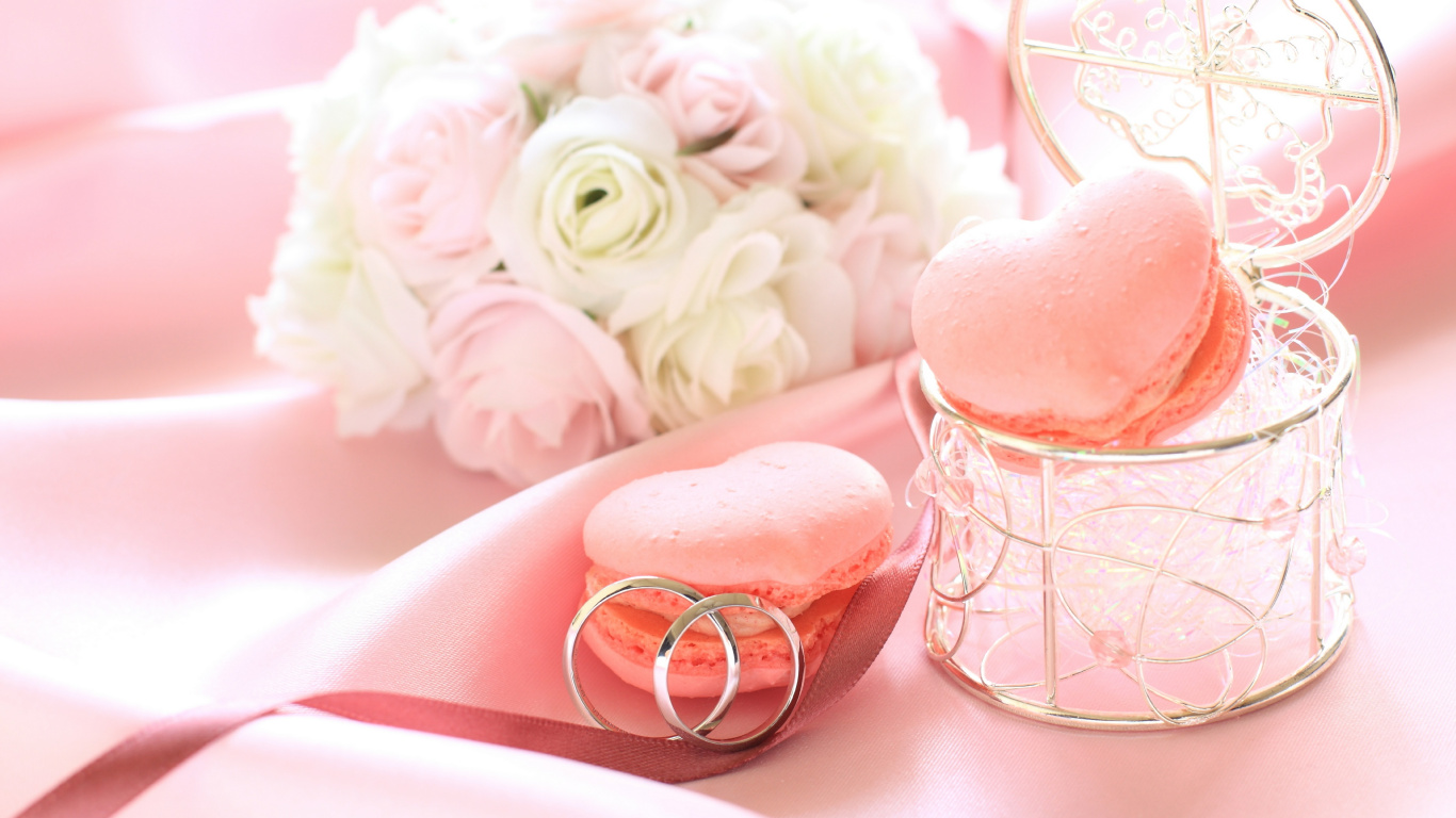 Pink and White Rose Bouquet Beside Silver Framed Eyeglasses. Wallpaper in 1366x768 Resolution