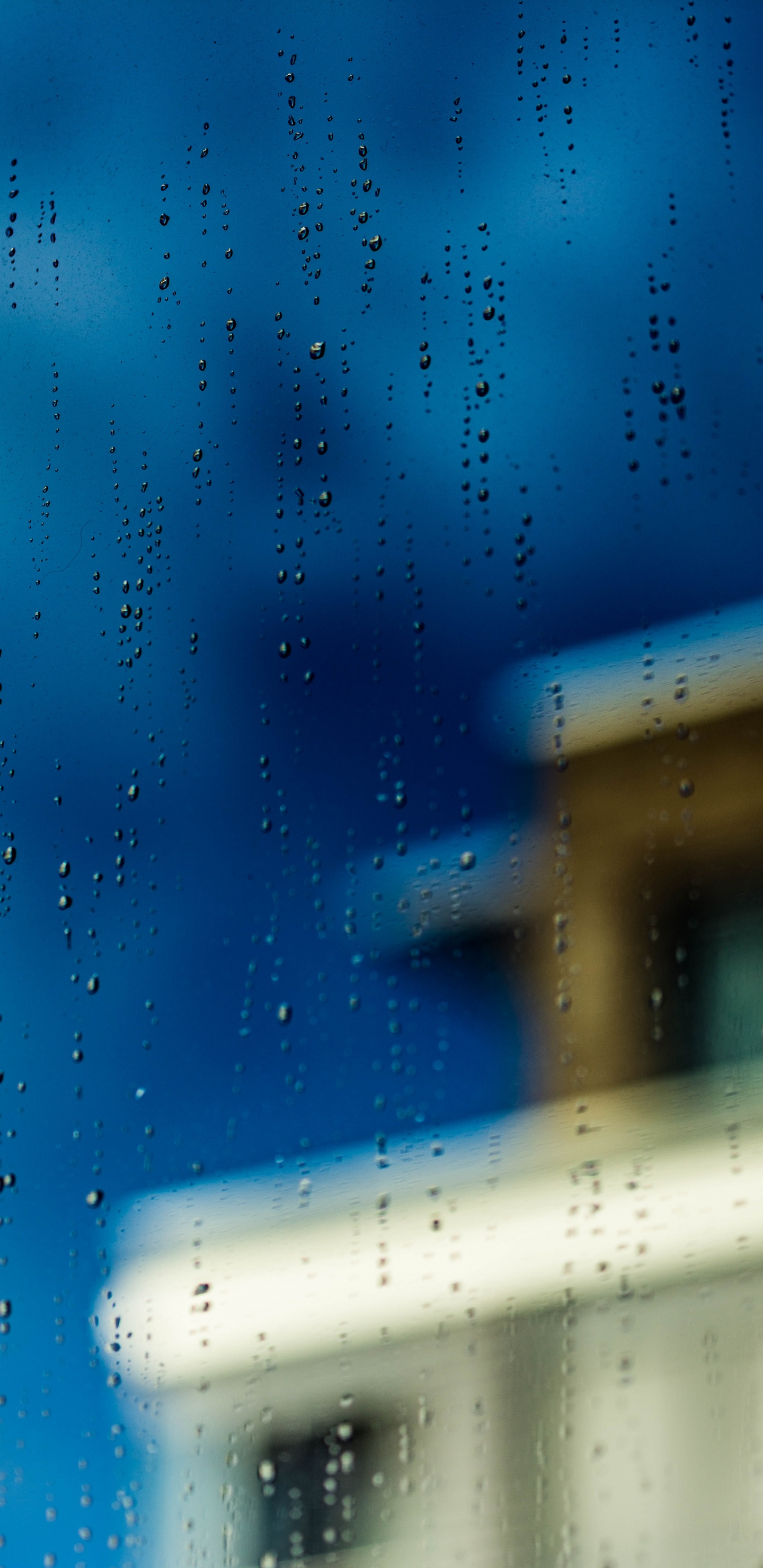 Blue and White Polka Dot Textile. Wallpaper in 1440x2960 Resolution