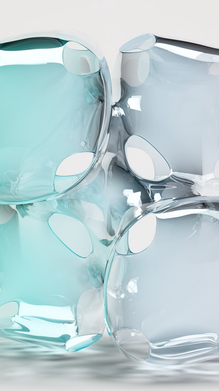 3 Klare Glasdekore in Herzform. Wallpaper in 750x1334 Resolution