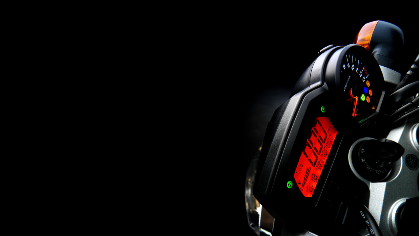 Montre Digitale Noir et Argent. Wallpaper in 1366x768 Resolution