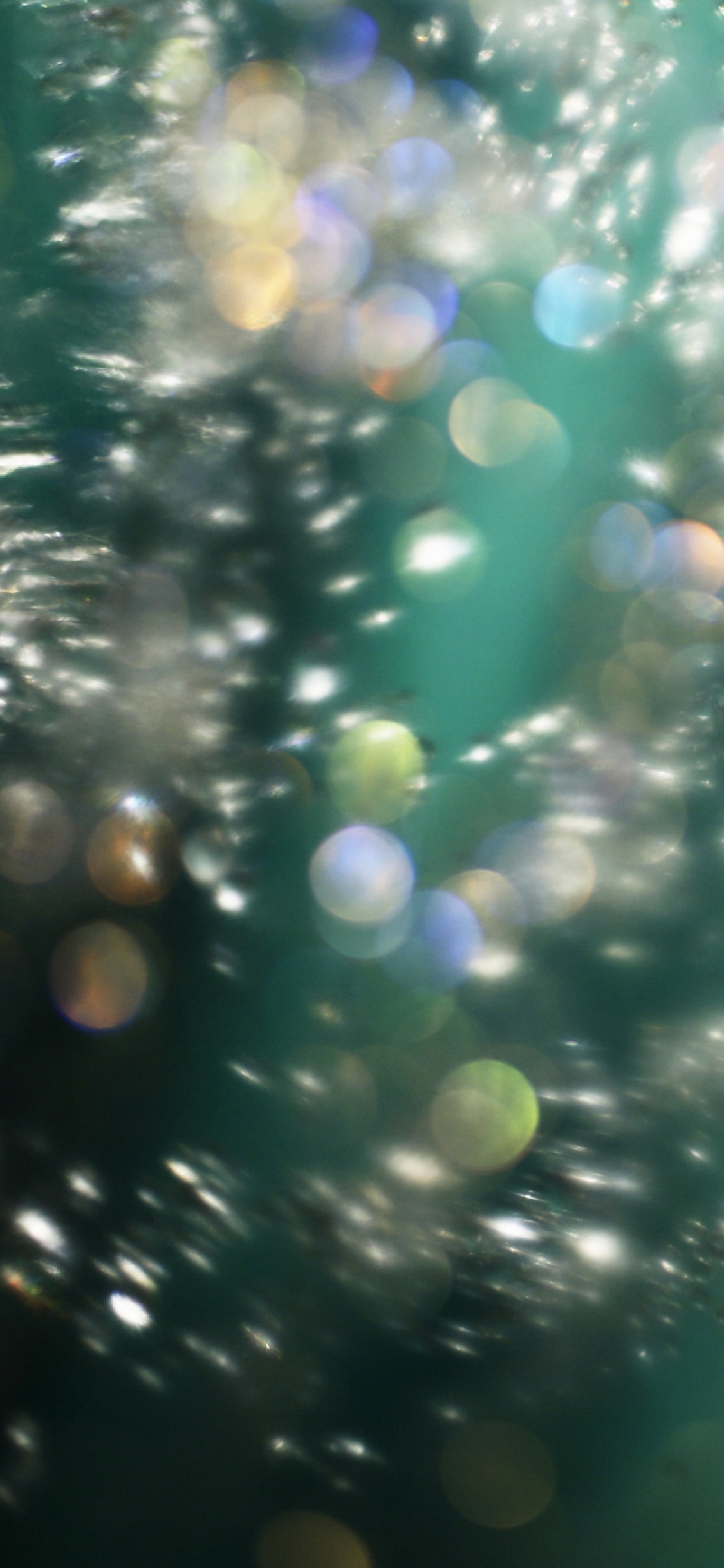 Water Droplets on Glass During Daytime. Wallpaper in 1125x2436 Resolution