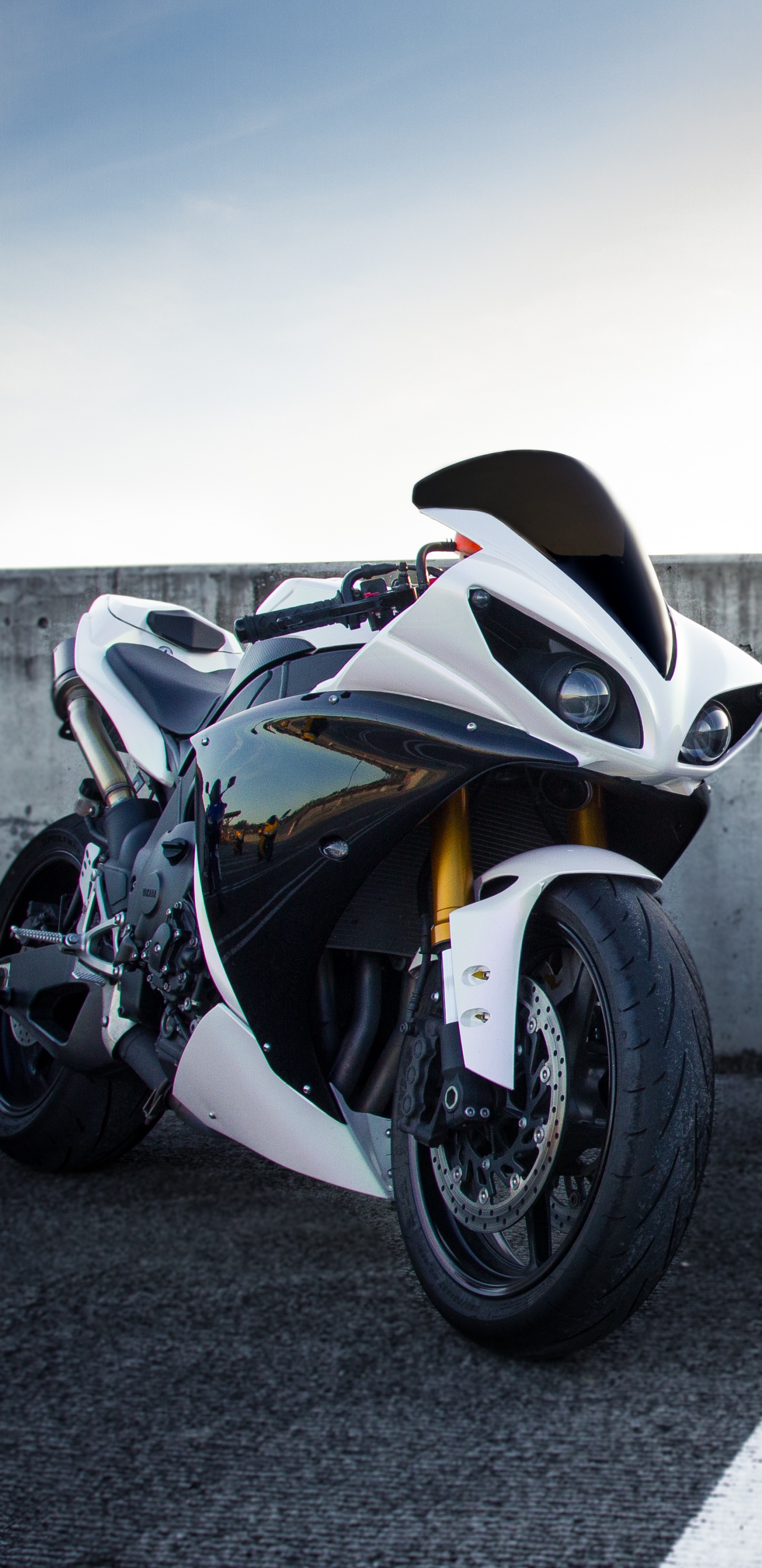 Black and White Sports Bike Parked on Gray Concrete Road During Daytime. Wallpaper in 1440x2960 Resolution