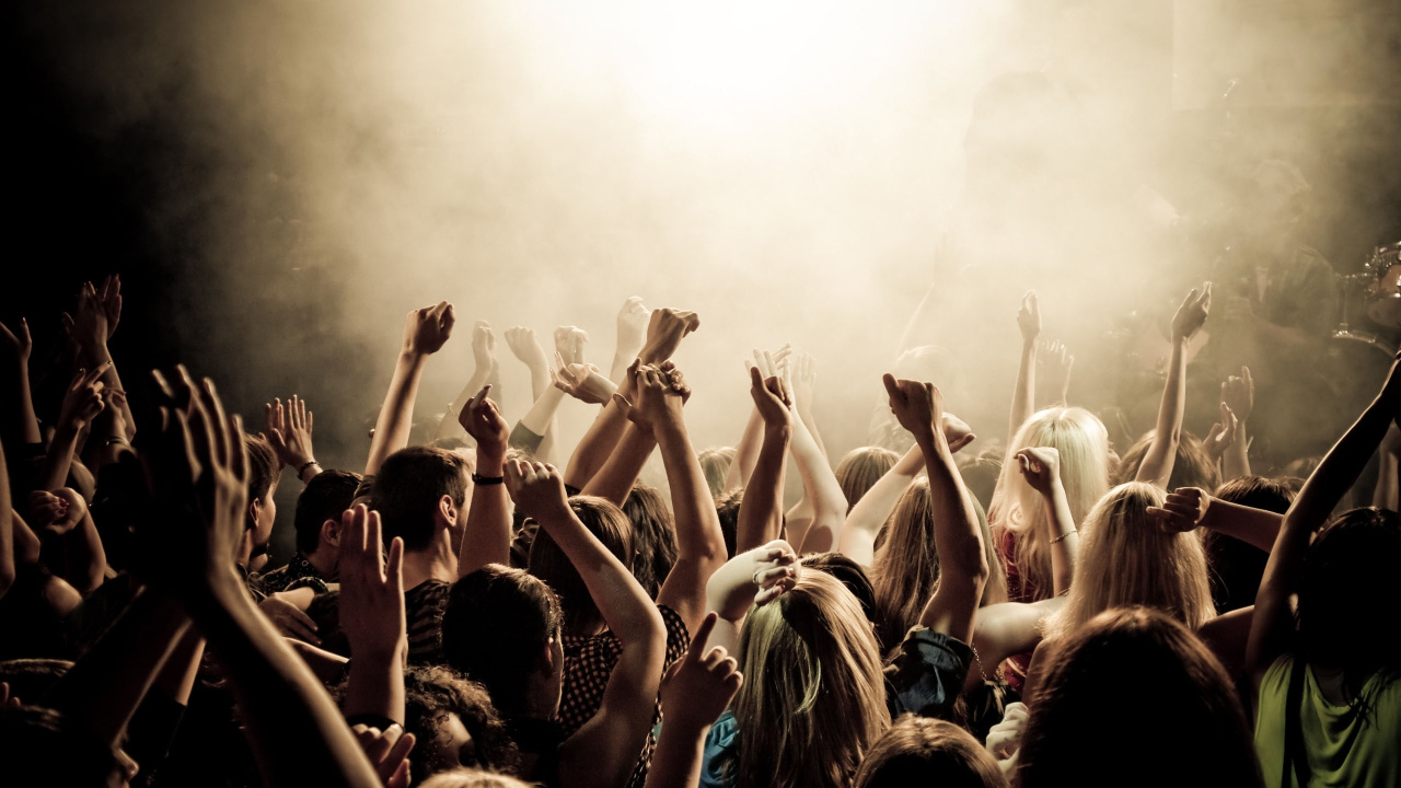 Concert, Concert de Rock, Foule, Performance, Gens. Wallpaper in 1280x720 Resolution