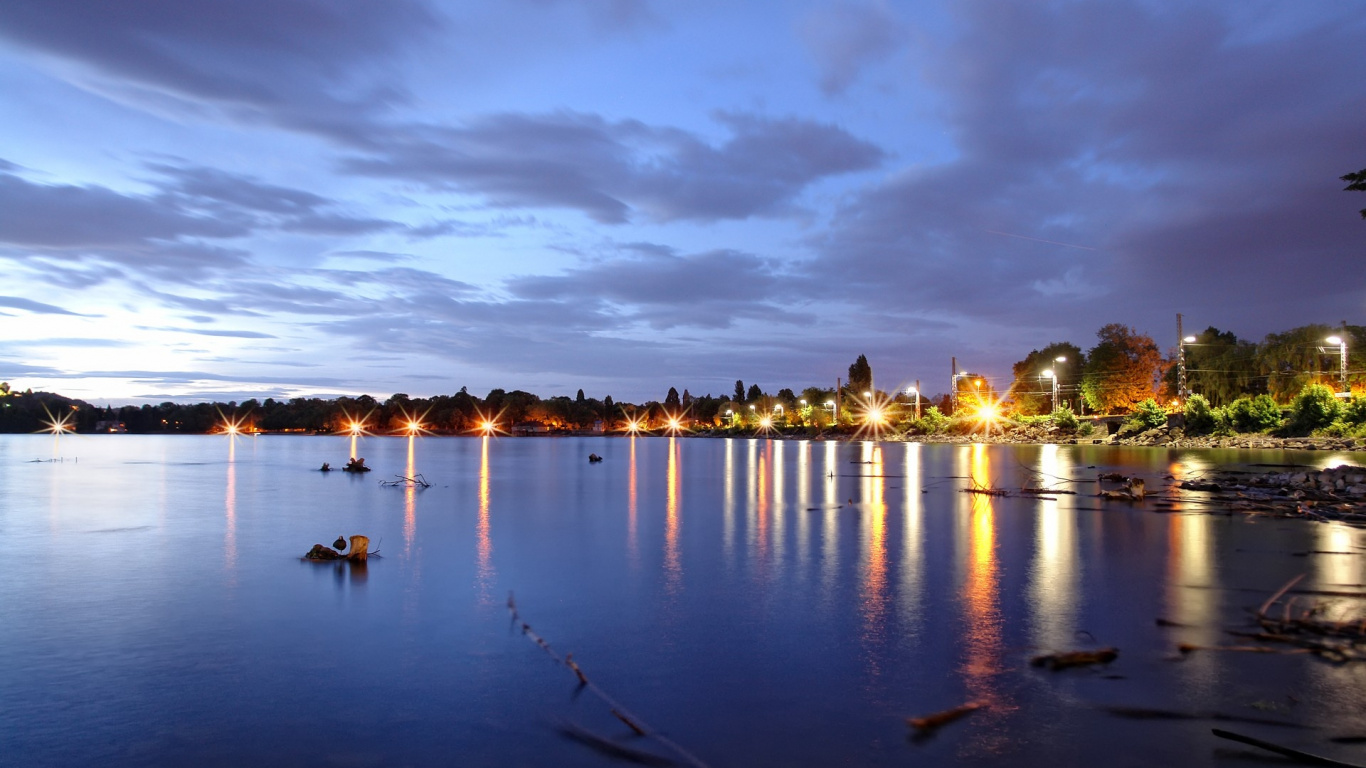 Body of Water Near Trees During Daytime. Wallpaper in 1366x768 Resolution