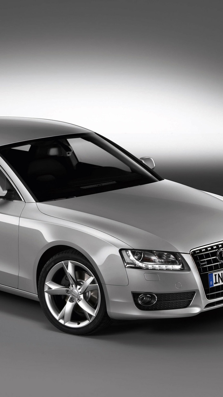 Graustufenfoto Von Audi a 4. Wallpaper in 720x1280 Resolution