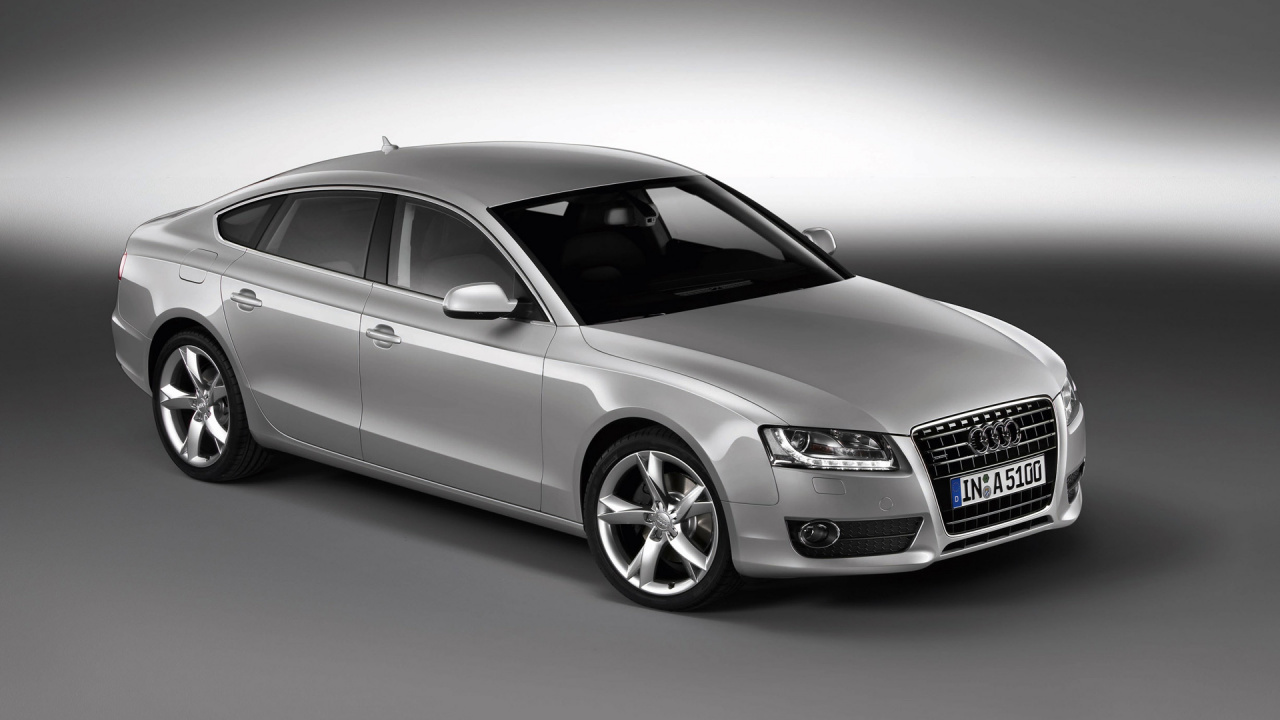 Photo en Niveaux de Gris D'une Audi a 4. Wallpaper in 1280x720 Resolution