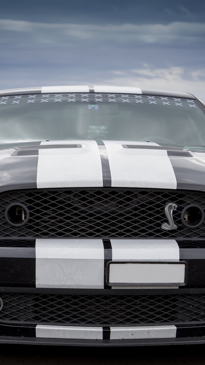 White Bmw m 3 on Road During Daytime. Wallpaper in 720x1280 Resolution