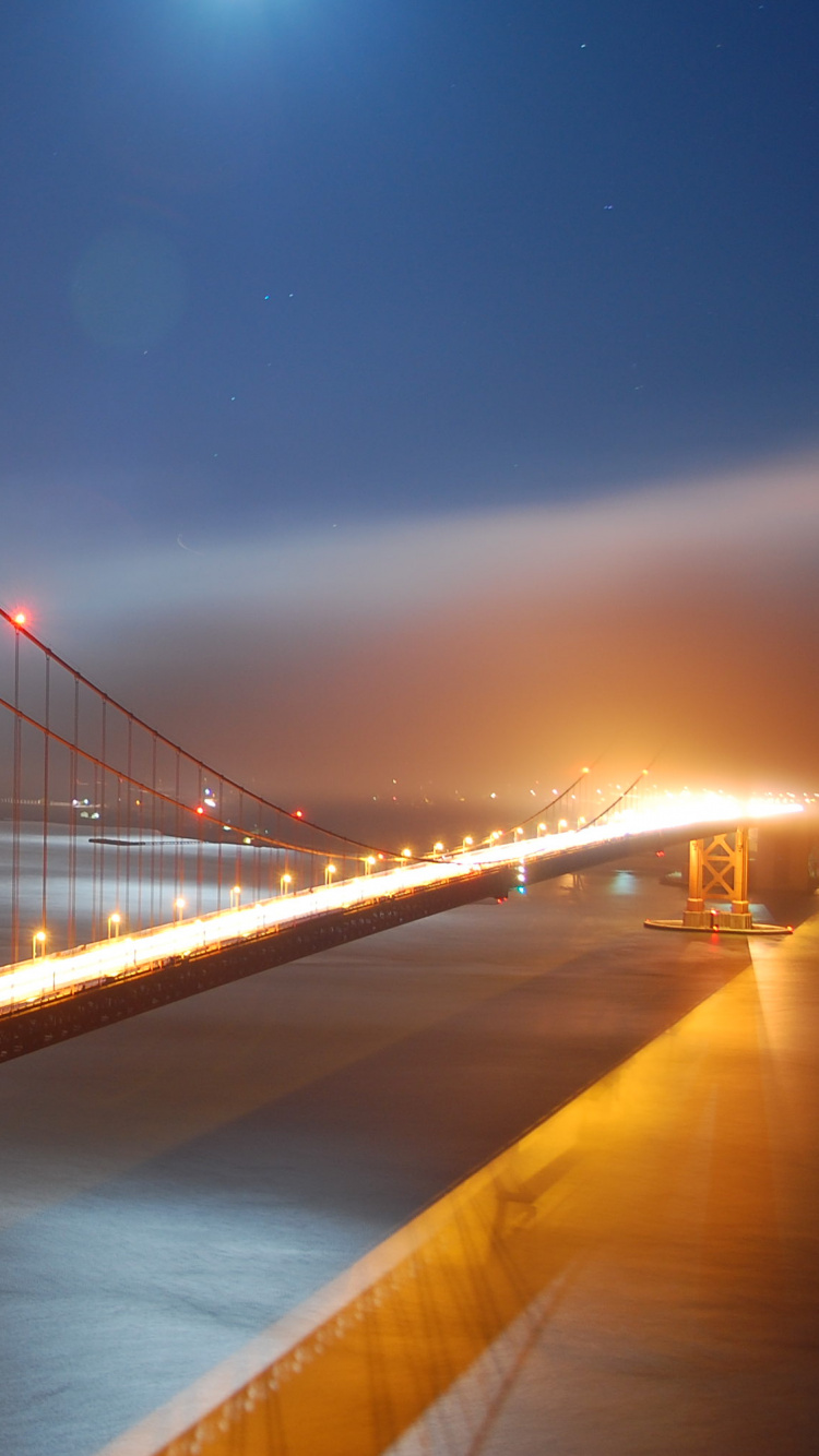 Golden Gate Bridge During Night Time. Wallpaper in 750x1334 Resolution