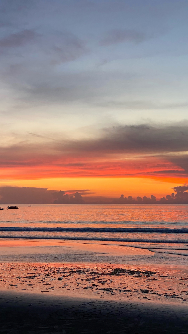 Horizon, Sunset, Water, Body of Water, Fluid. Wallpaper in 750x1334 Resolution