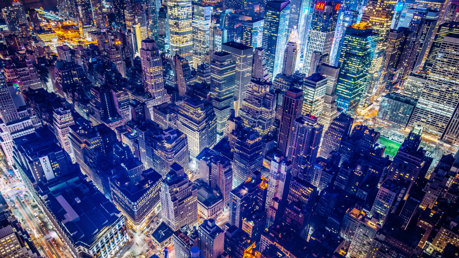 Vue Aérienne Des Bâtiments de la Ville Pendant la Nuit. Wallpaper in 1920x1080 Resolution