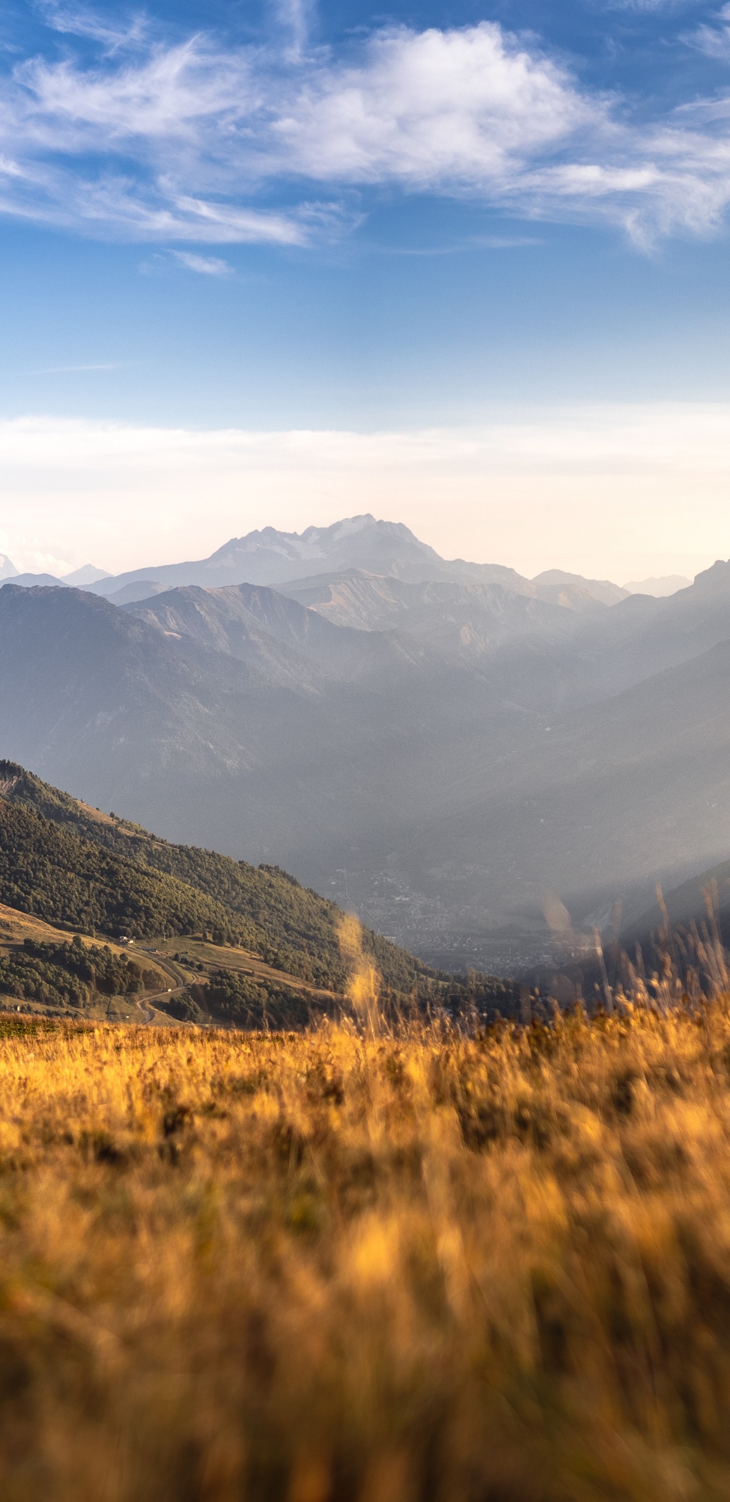 Alpen, Cloud, Naturlandschaft, Hochland, Gras. Wallpaper in 1440x2960 Resolution