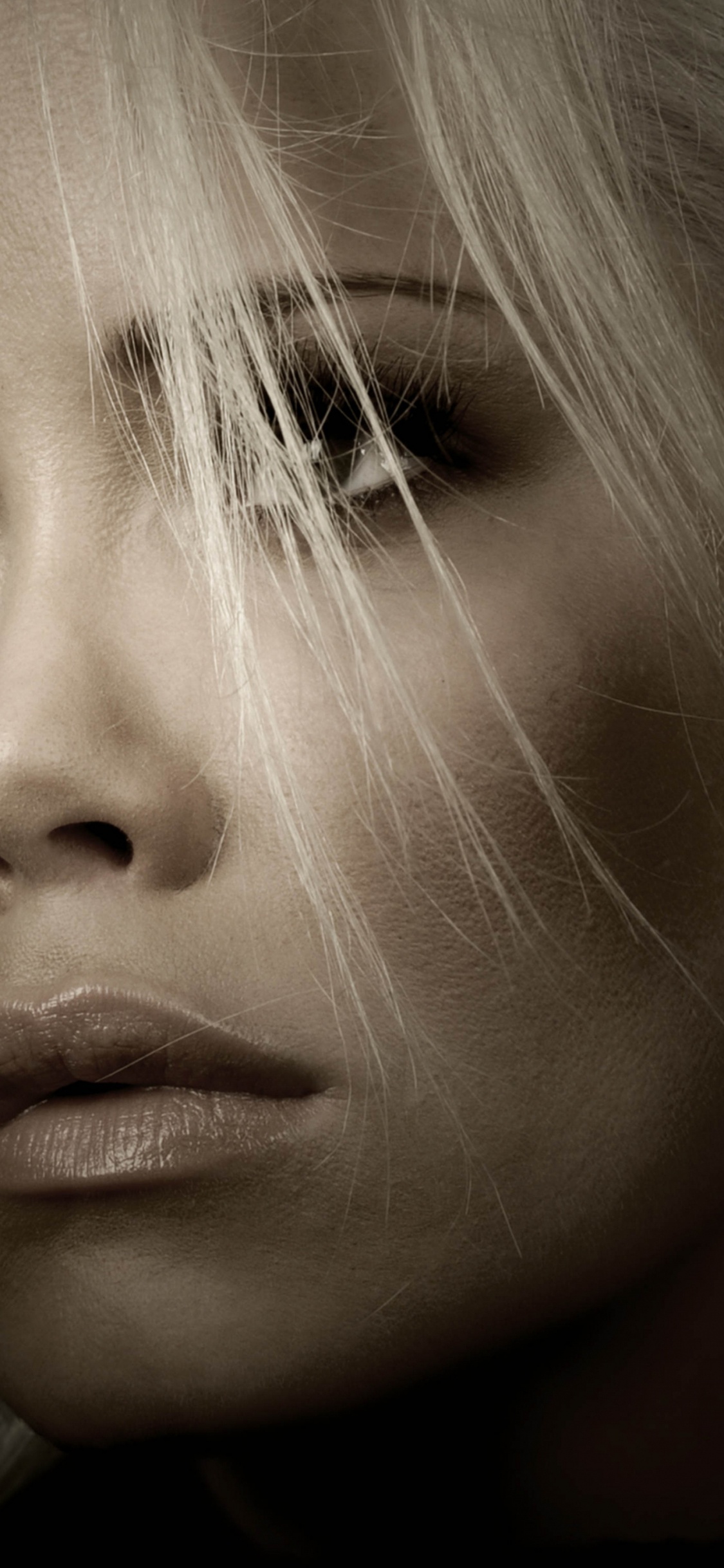 Sourcil, Beauté, Nez, Joue, Menton. Wallpaper in 1125x2436 Resolution