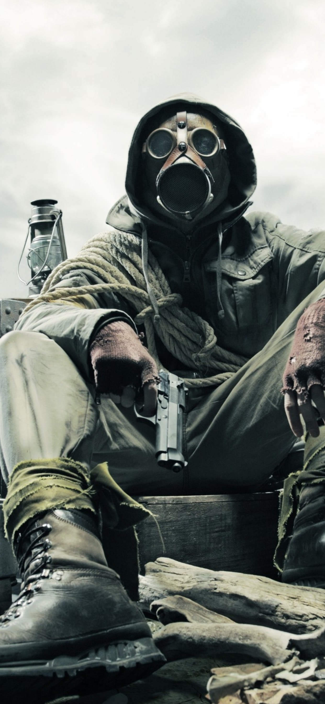 Soldado Con Máscara de Gas, Máscara de Gas, Mascarilla, P100, Respirador. Wallpaper in 1242x2688 Resolution