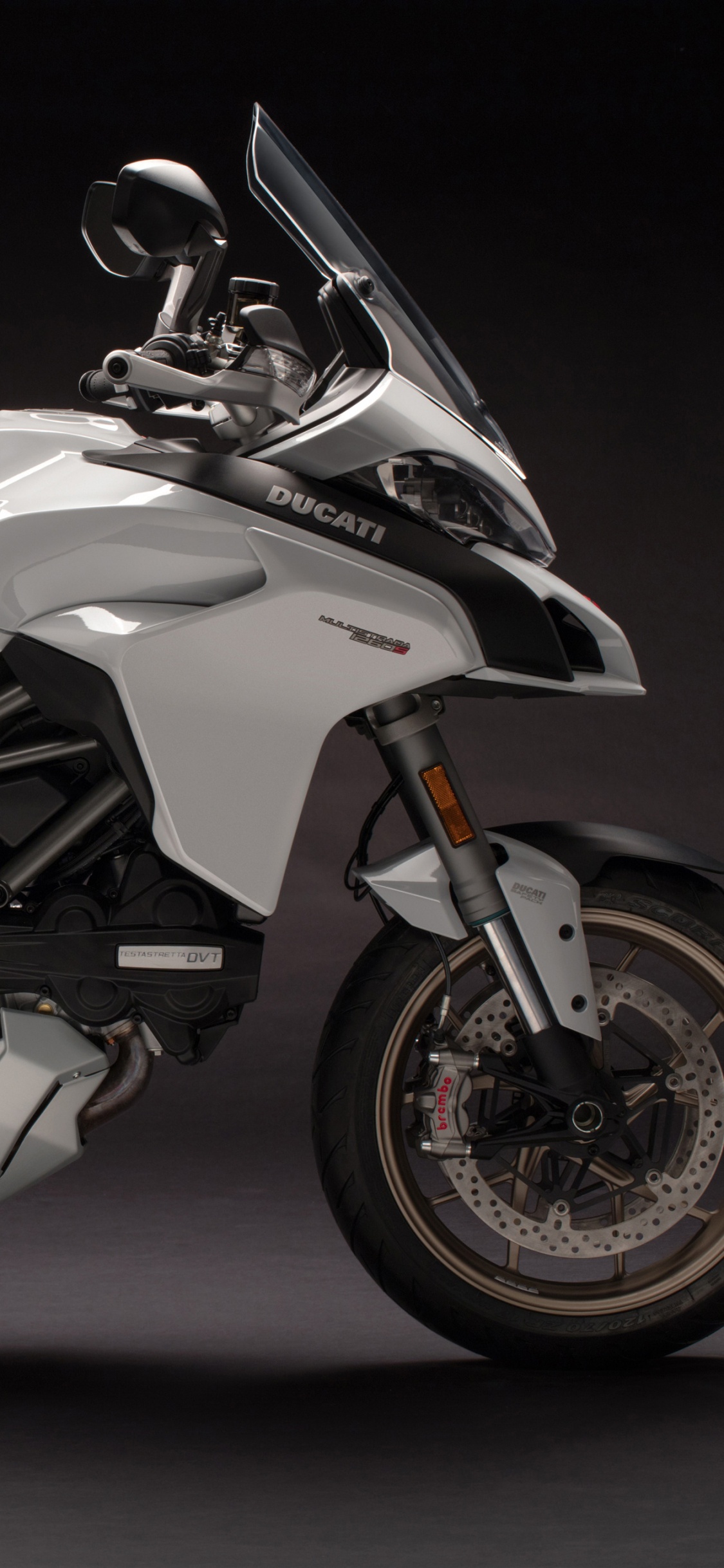 White and Black Sports Bike. Wallpaper in 1125x2436 Resolution
