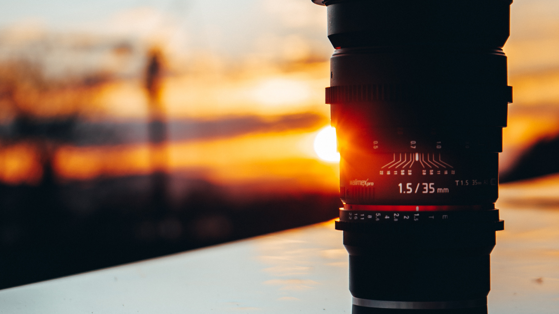 Black Dslr Camera Lens on White Table. Wallpaper in 1920x1080 Resolution