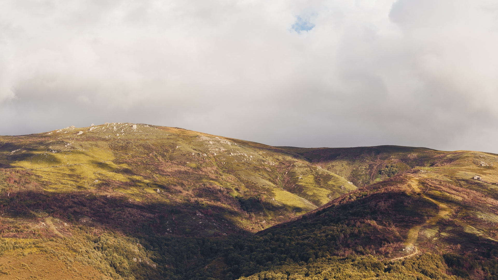 Hochland, Bergigen Landschaftsformen, Cloud, Hill, Natur. Wallpaper in 1920x1080 Resolution