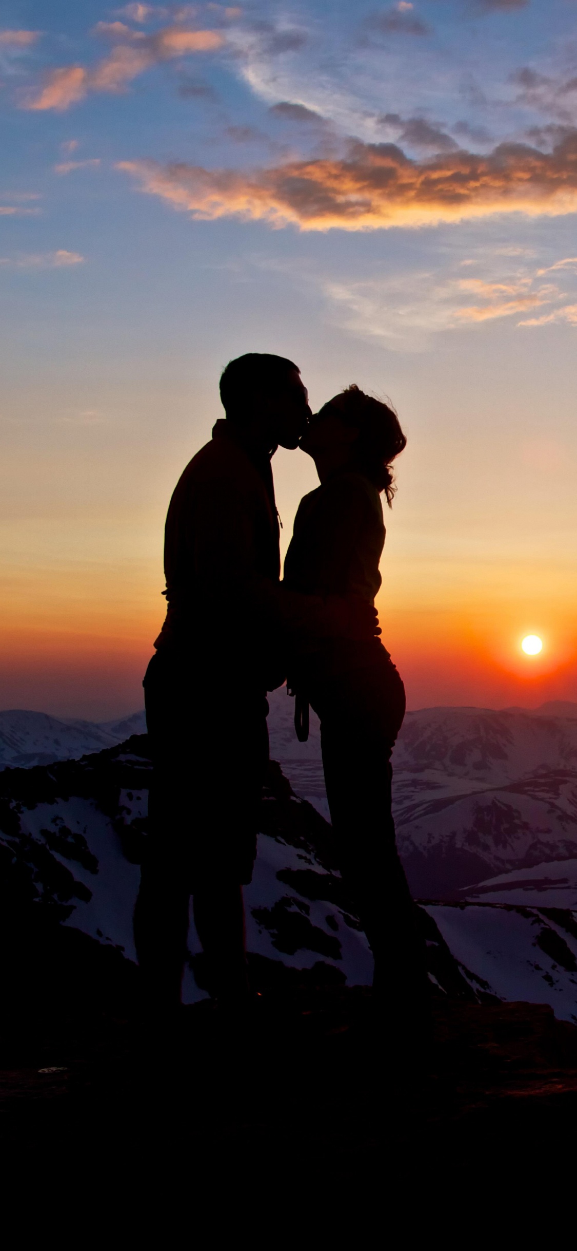 Les Gens Dans la Nature, Lever, Horizon, Amour, Sommet. Wallpaper in 1125x2436 Resolution