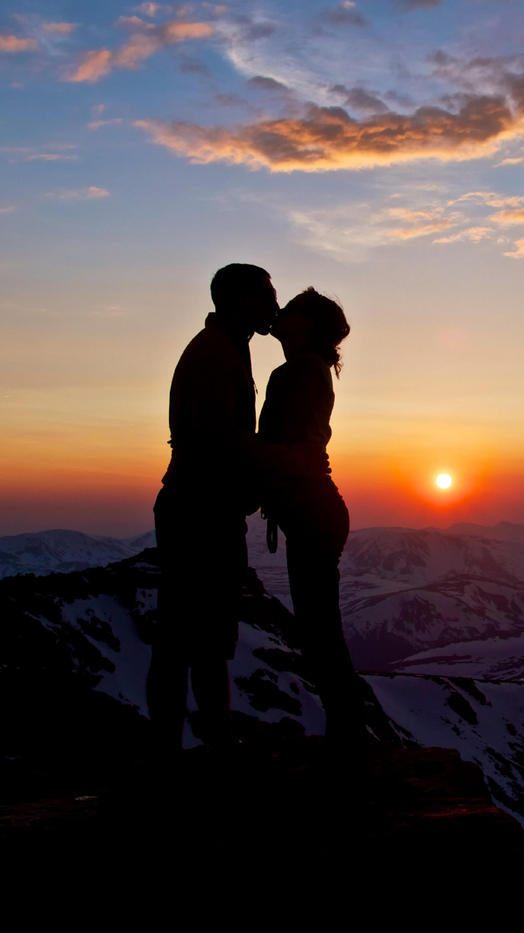 Les Gens Dans la Nature, Lever, Horizon, Amour, Sommet. Wallpaper in 750x1334 Resolution