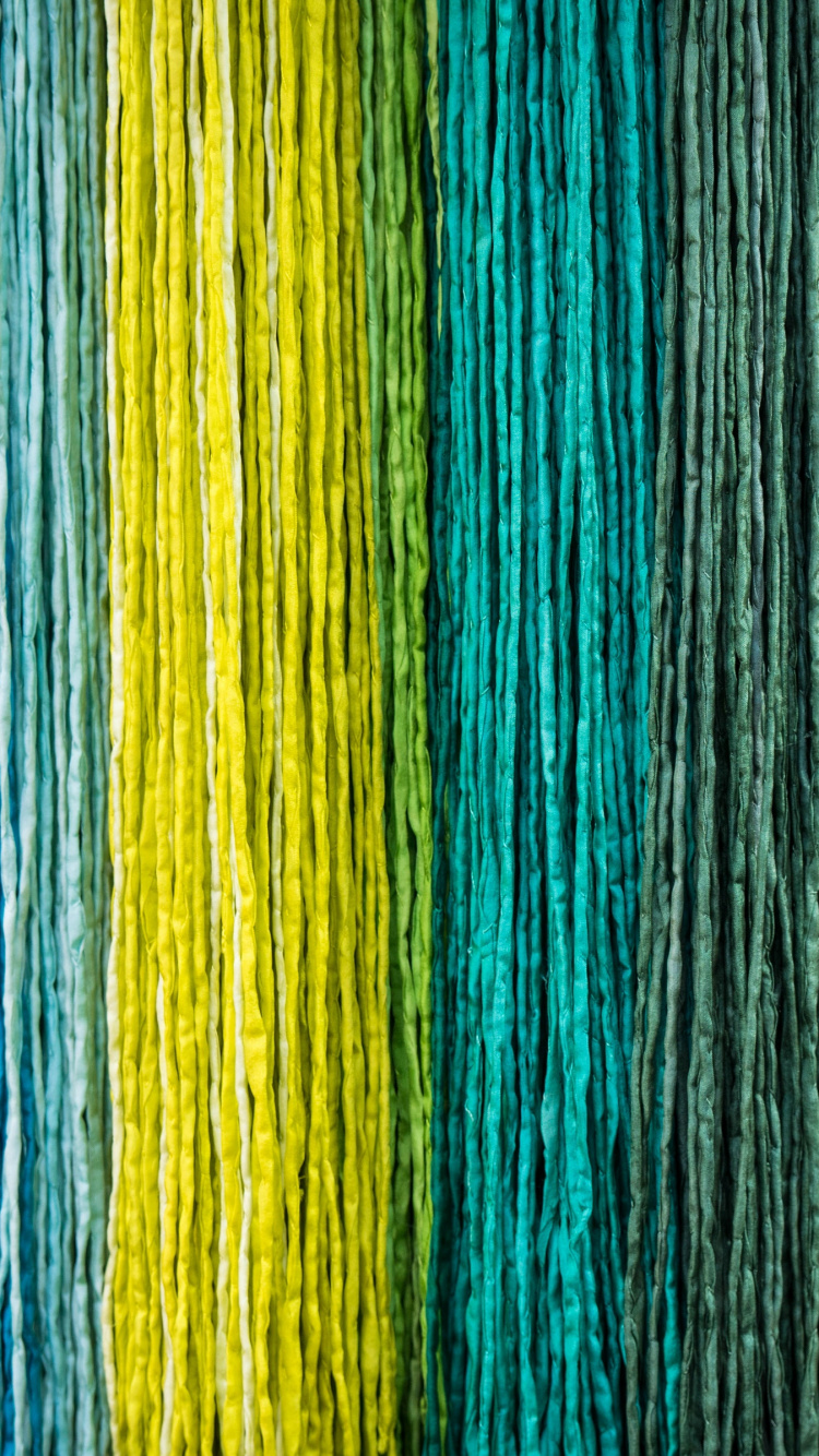 Textile Bleu Jaune et Marron. Wallpaper in 750x1334 Resolution