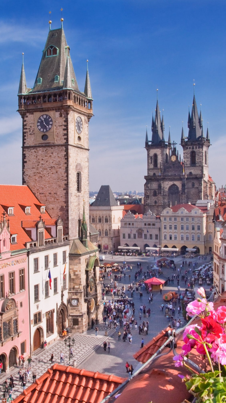 Edificio de Hormigón Marrón y Blanco Bajo un Cielo Azul Durante el Día. Wallpaper in 750x1334 Resolution