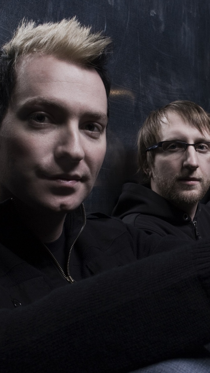 Thousand Foot Krutch, Alternative Rock, Music. Wallpaper in 720x1280 Resolution