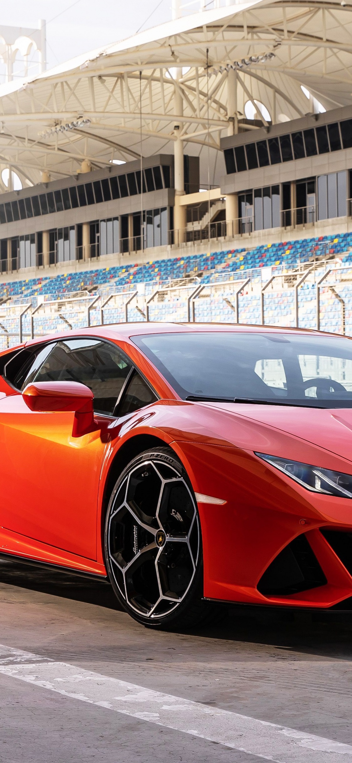 2020 Lamborghini Huracan EVO, 2019 Lamborghini Huracan, Lamborghini Urus, Lamborghini, Cars. Wallpaper in 1125x2436 Resolution