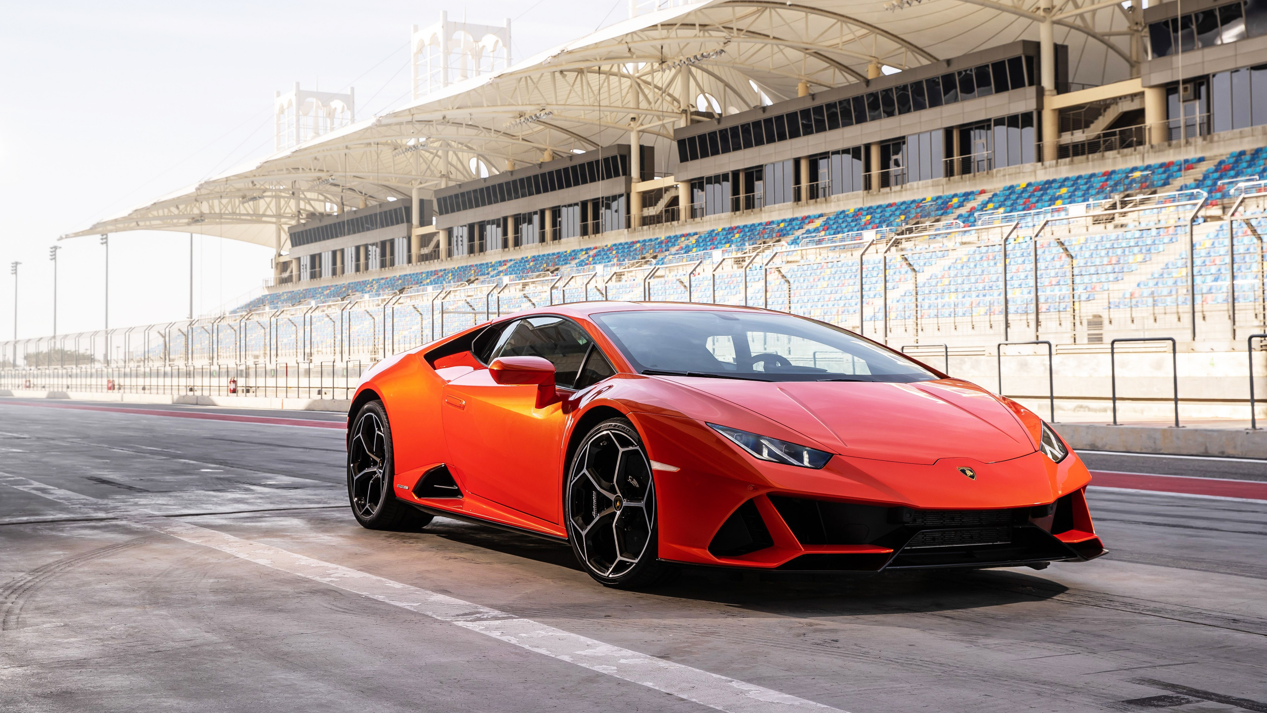 2020 Lamborghini Huracan EVO, 2019 Lamborghini Huracan, Lamborghini Urus, Lamborghini, Supercar. Wallpaper in 2560x1440 Resolution