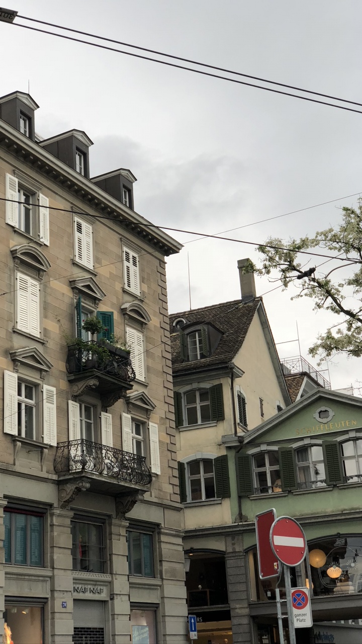 Haus, Street, Road, Winter, Wohngebiet. Wallpaper in 720x1280 Resolution