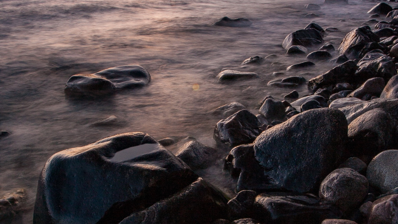 Orilla, Wisgoon - Red Social, Agua, Los Recursos de Agua, Ambiente. Wallpaper in 1366x768 Resolution