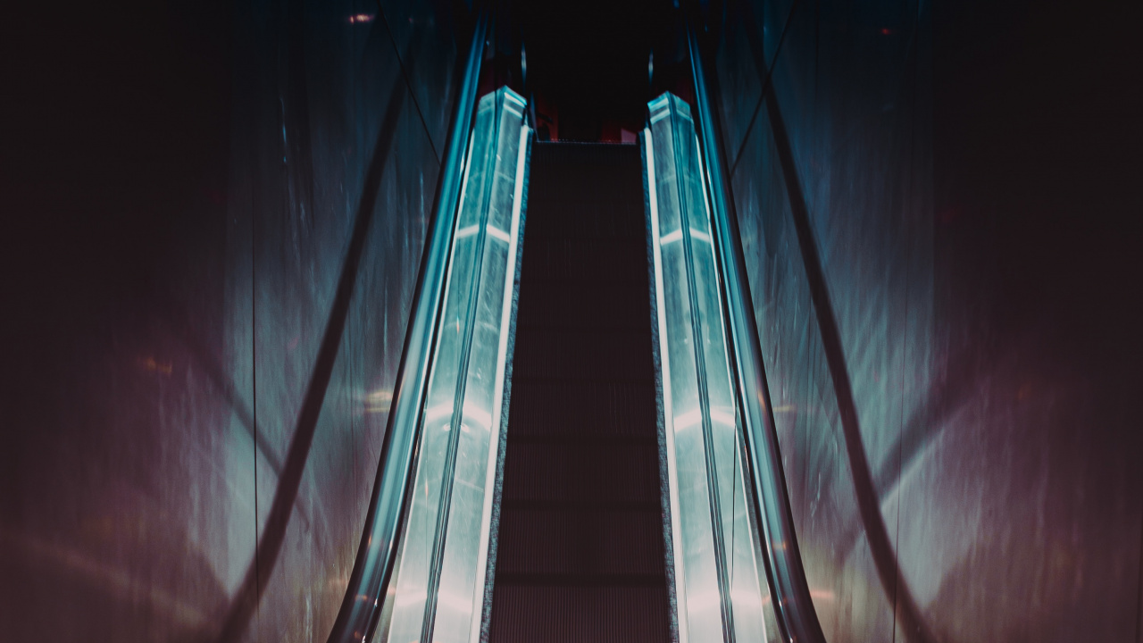 Black and White Tunnel With Lights. Wallpaper in 1280x720 Resolution