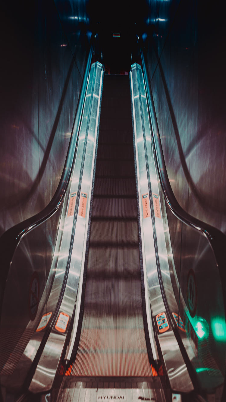 Black and White Tunnel With Lights. Wallpaper in 750x1334 Resolution