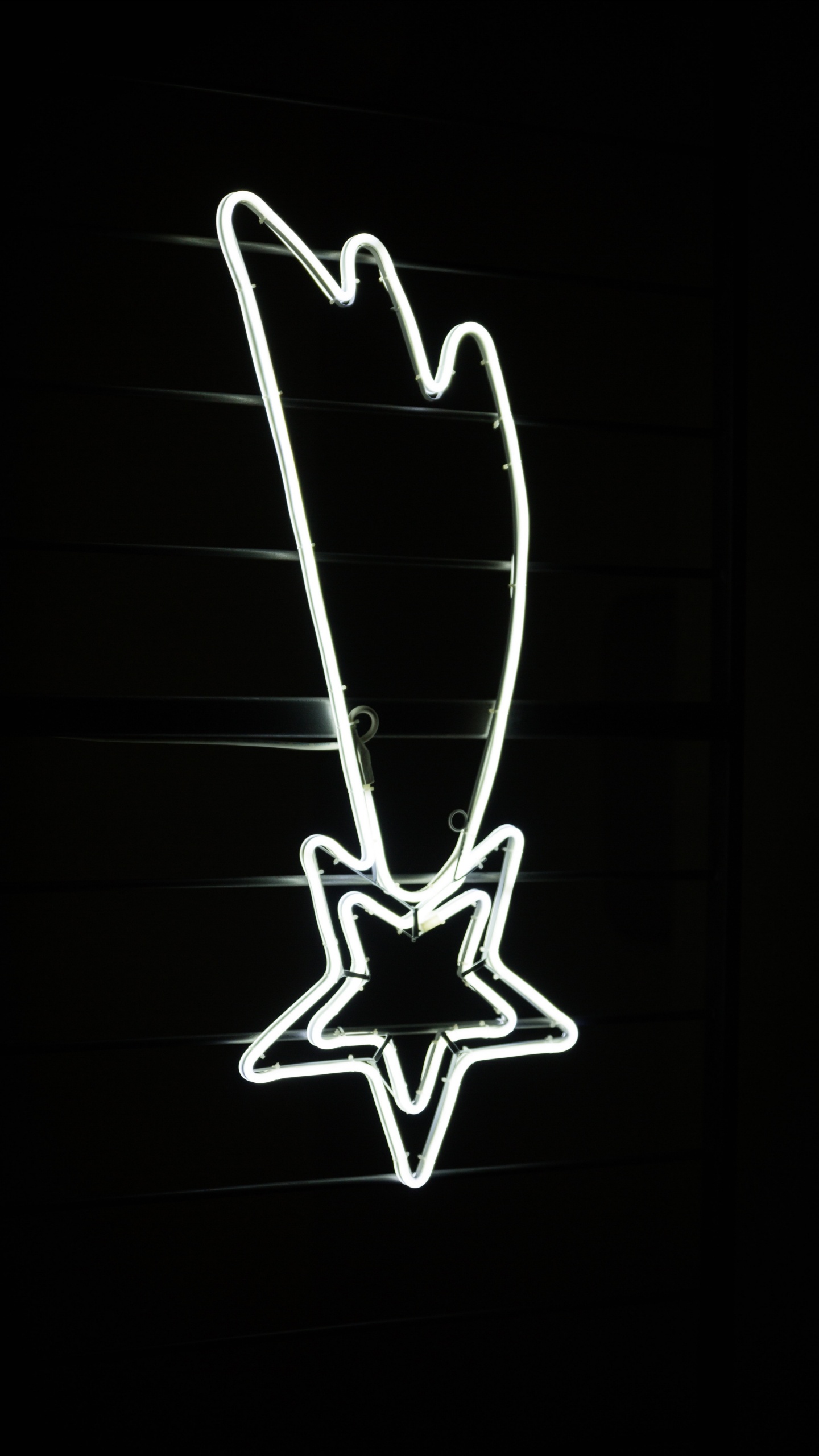 Weiße Liebe Neonlicht Beschilderung. Wallpaper in 1440x2560 Resolution