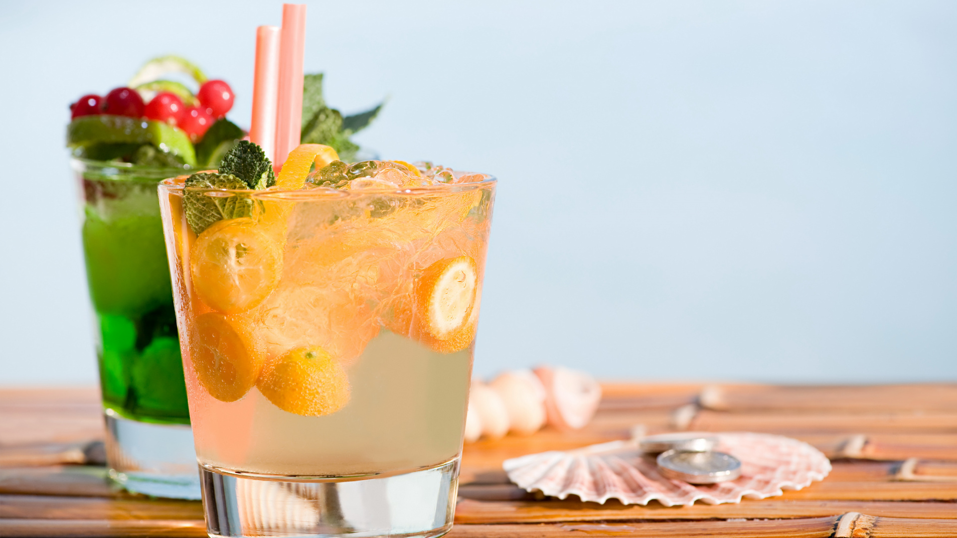 Clear Drinking Glass With Orange Juice. Wallpaper in 1920x1080 Resolution