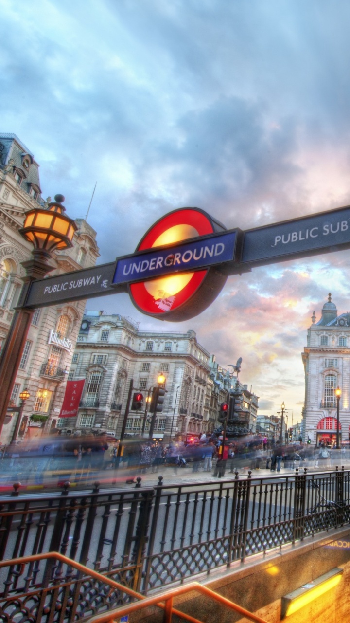 Luz de Calle Negra y Naranja. Wallpaper in 720x1280 Resolution