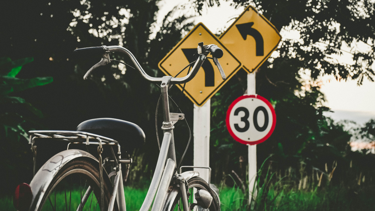 Weißes Und Rotes Stoppschild. Wallpaper in 1280x720 Resolution