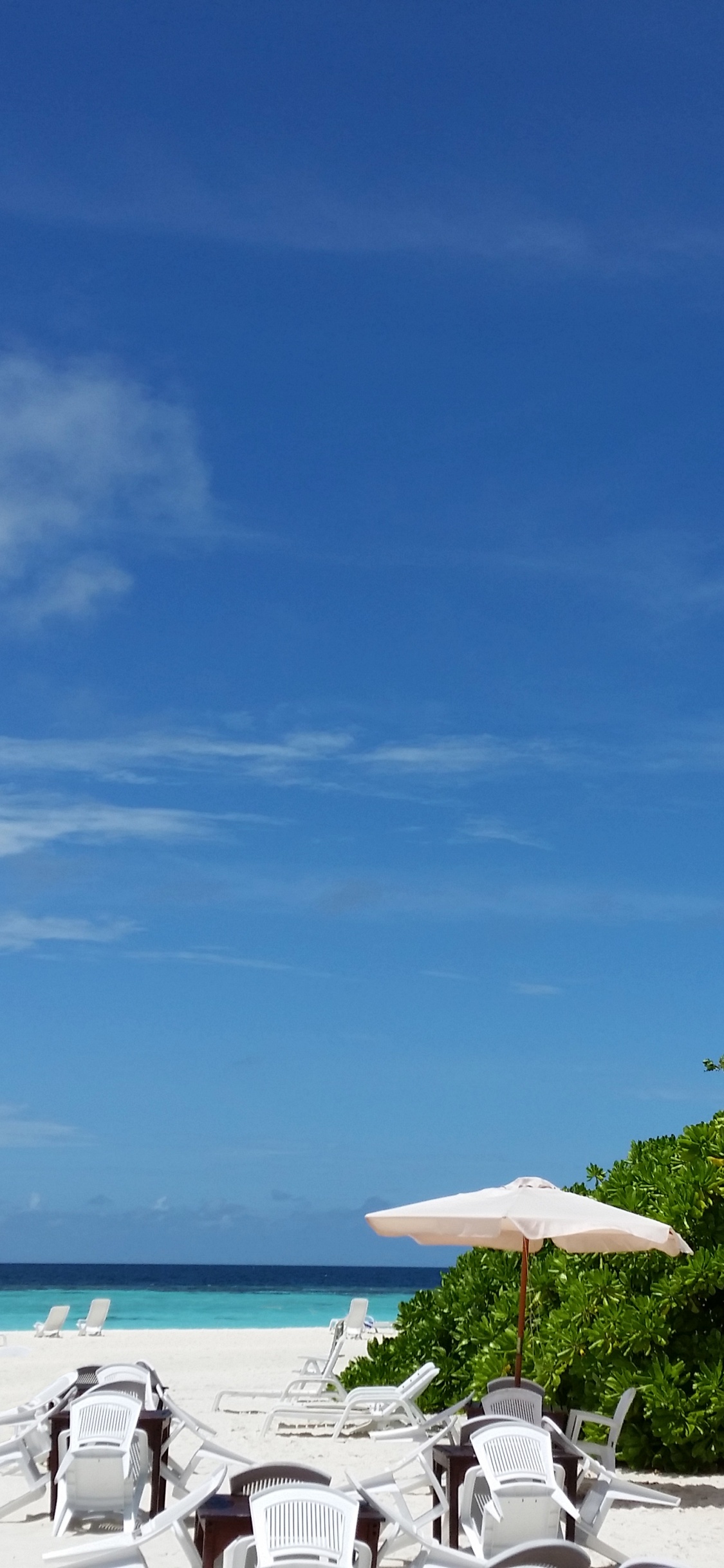 大海, 海岸, 岸边, 海洋, 度假 壁纸 1125x2436 允许