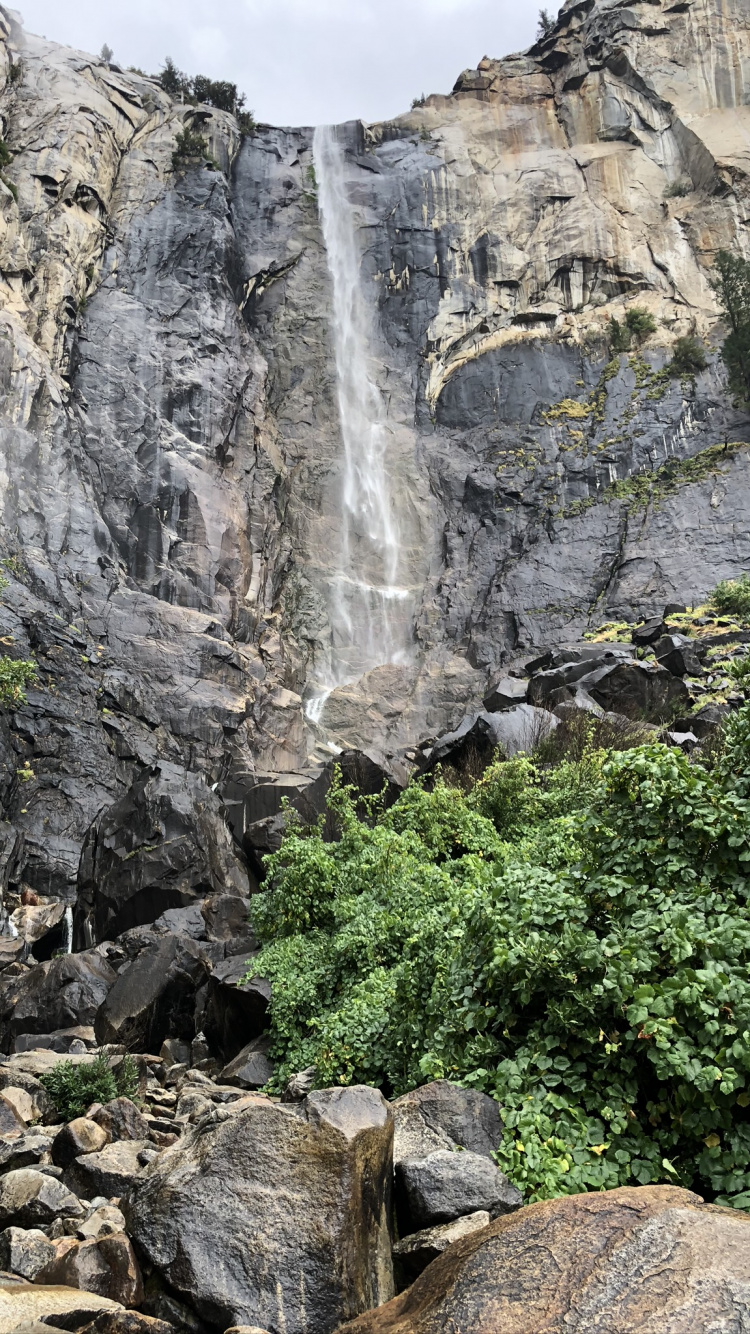 Cascada, Agua, Afloramiento, Paisaje Natural, Highland. Wallpaper in 750x1334 Resolution