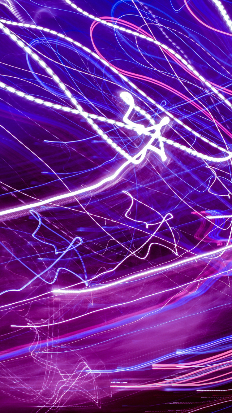 Lila Und Weißes Licht Digitale Tapete. Wallpaper in 750x1334 Resolution