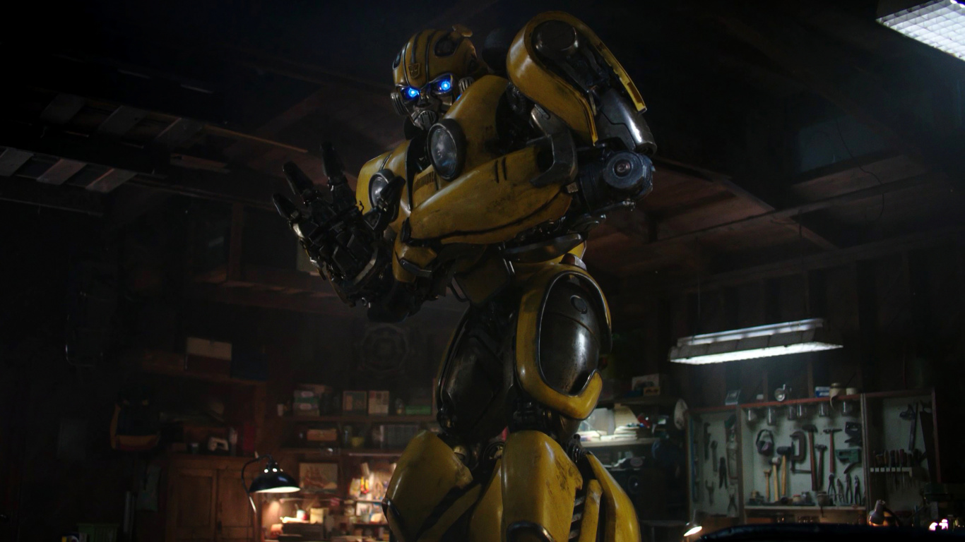 Robot, Bumblebee, Transformers, Charlie Watson, Paramount Pictures. Wallpaper in 1366x768 Resolution