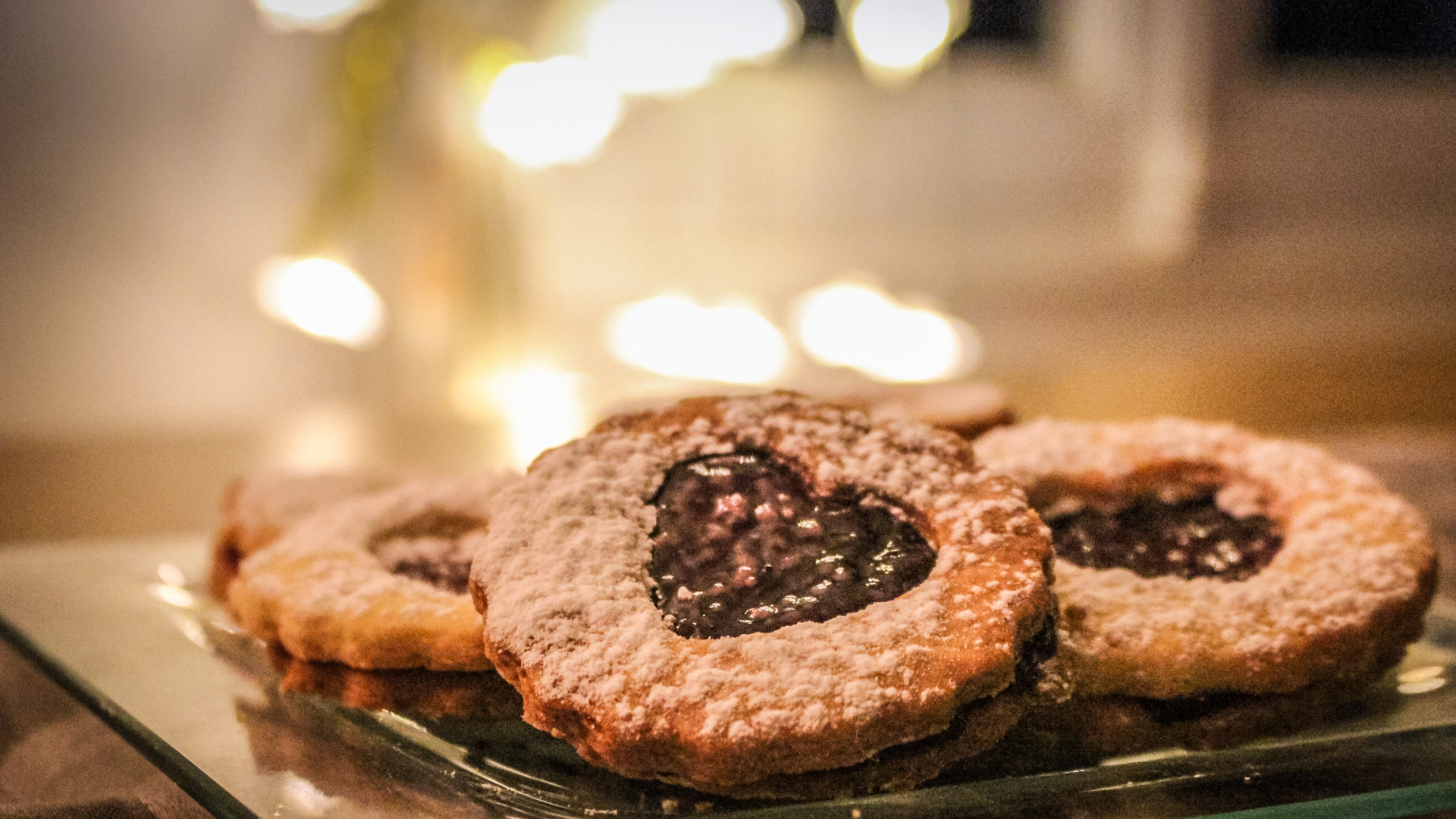 Brown Pastry on Stainless Steel Tray. Wallpaper in 1920x1080 Resolution